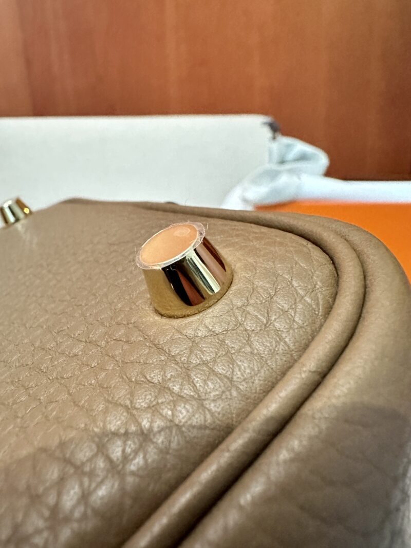 Hermès Picotin 18 Taurillon Clemence Beige De Weimer Gold Hardware - Image 8