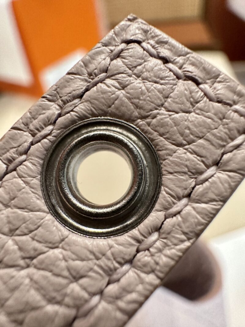 Hermès Picotin 18 Taurillon Clemence Mauve Pale Silver Hardware - Image 7
