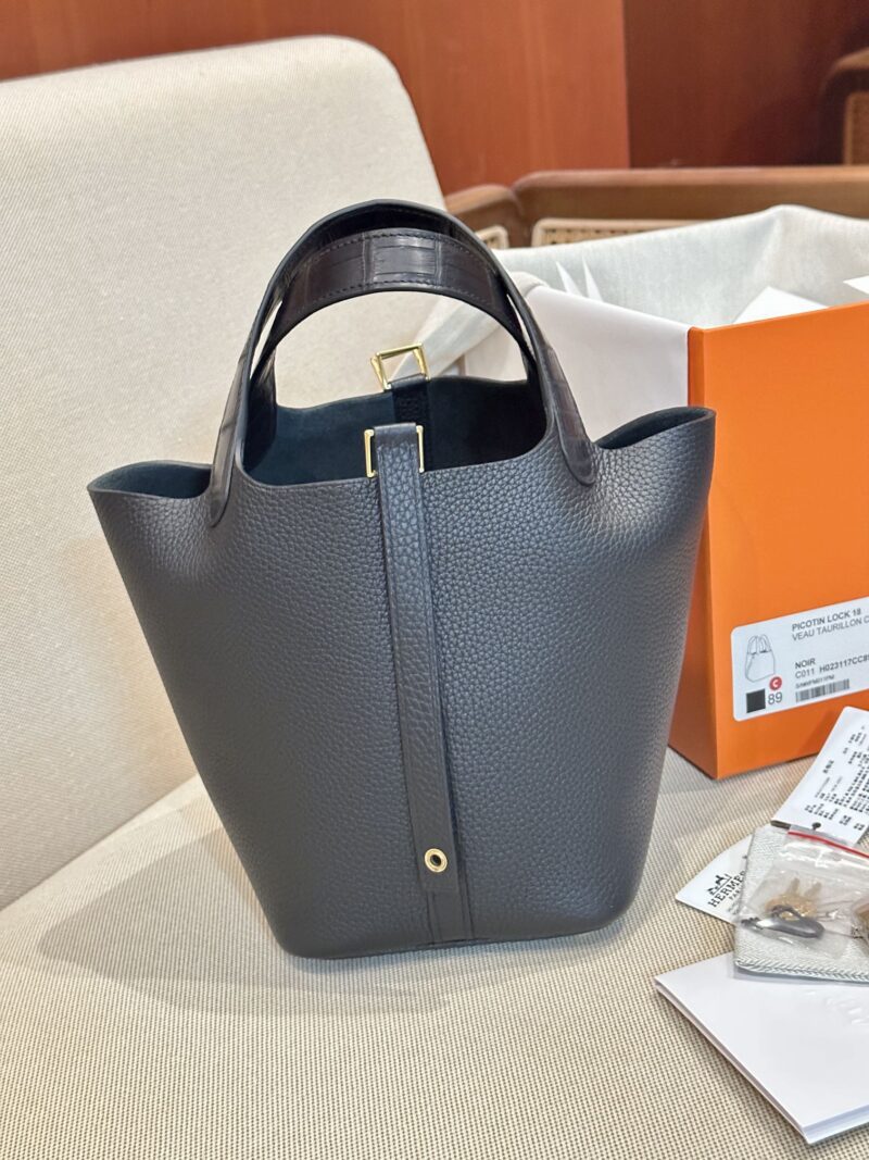 Hermès Picotin Touch 18 Taurillon Clemence & Matte Alligator Noir Gold Hardware - Image 3