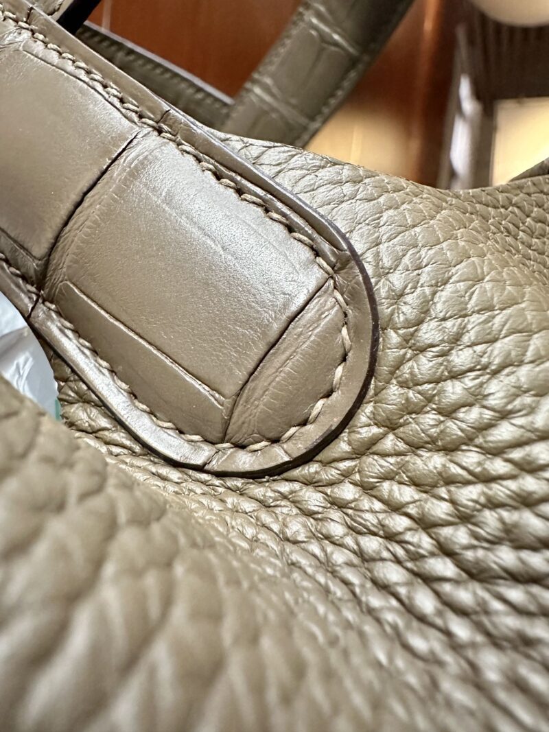 Hermès Picotin Touch 18 Taurillon Clemence & Crocodile Etoupe Gold Hardware - Image 14