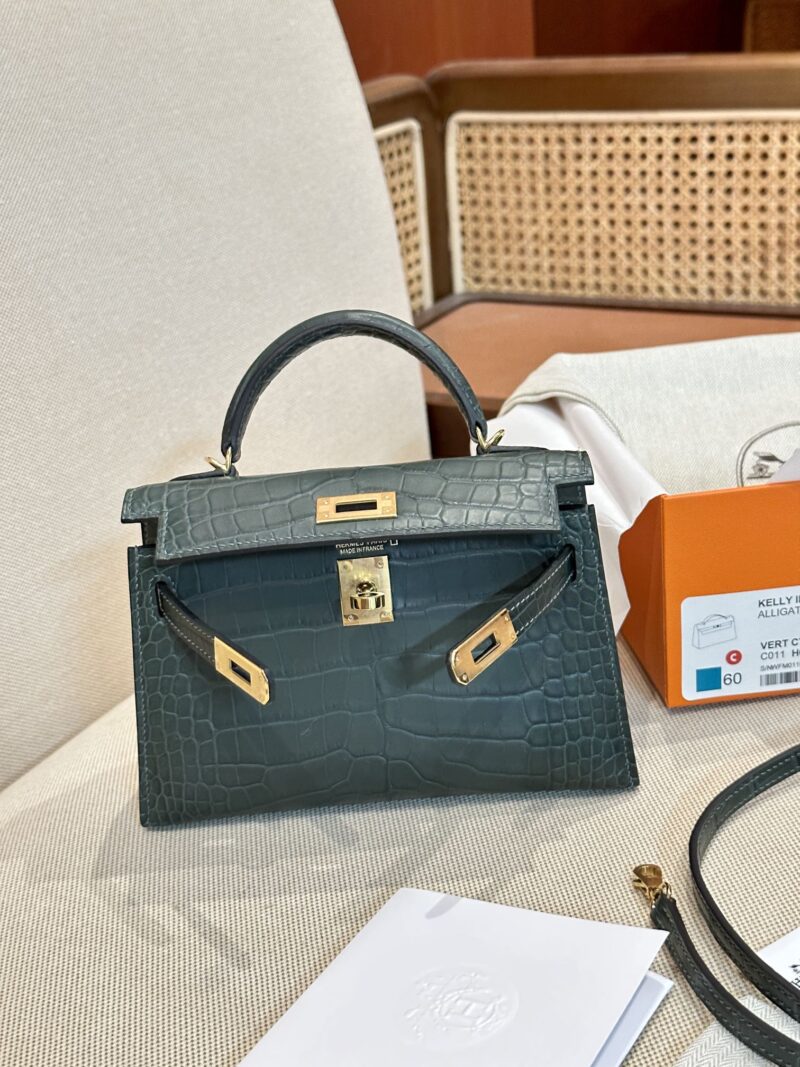 Hermès Mini Kelly Alligator Vert Cypres Gold Hardware