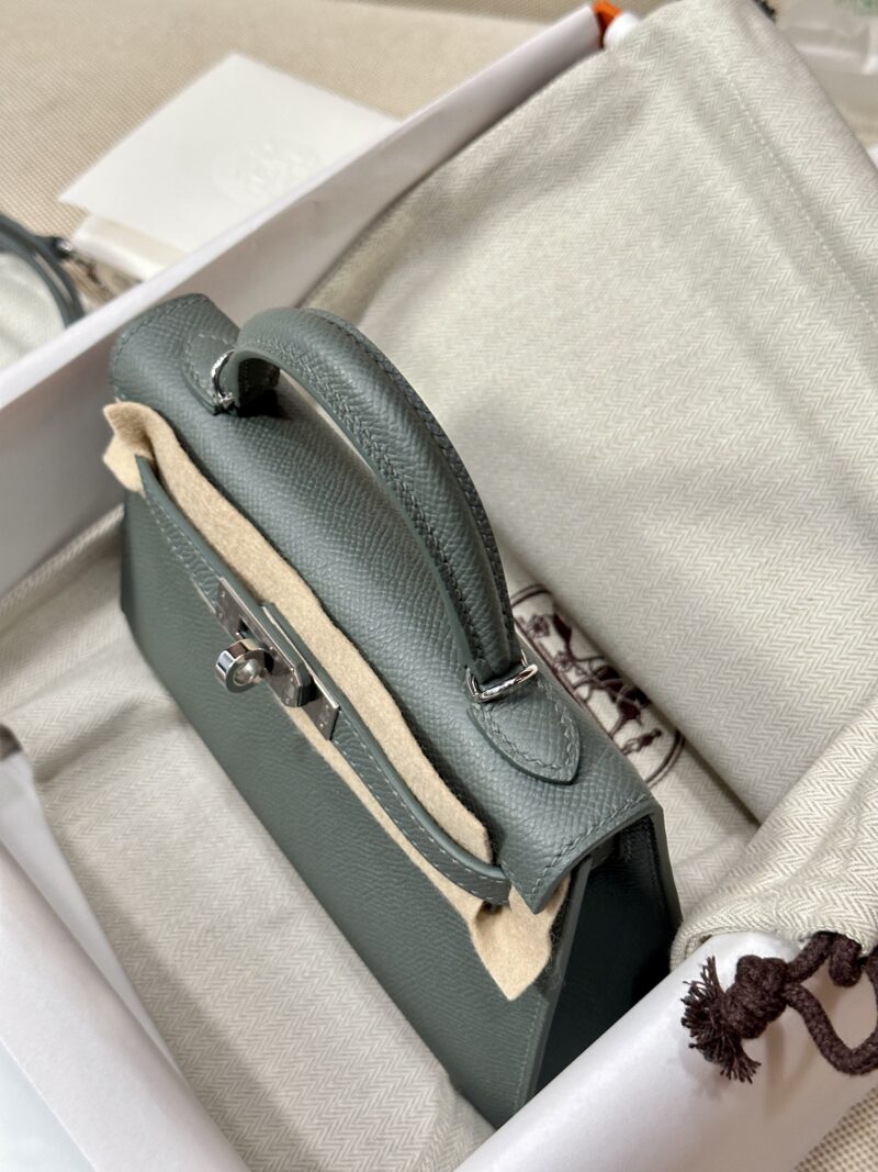 Hermès Mini Kelly Epsom Vert Amande Silver Hardware - Image 3