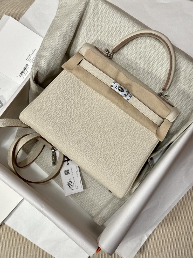 Hermès Kelly 25 Clemence Craie Silver Hardware
