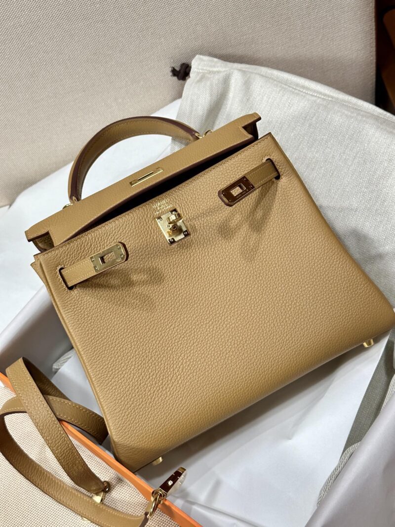 Hermès Kelly 25 Togo Biscuit Gold Hardware