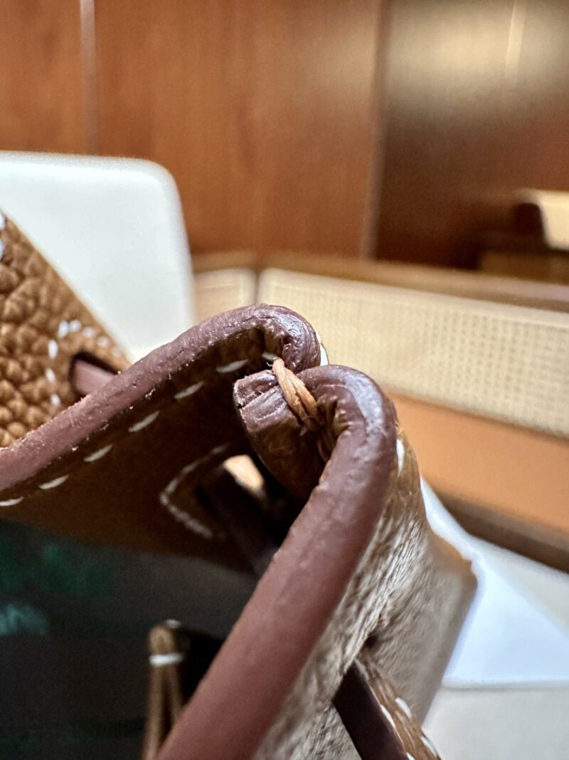 Hermès Kelly 25 Togo Gold Gold Hardware - Image 14