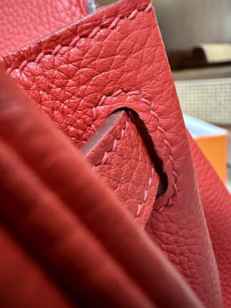 Hermès Kelly 25 Togo Rouge Coeur Gold Hardware - Image 12