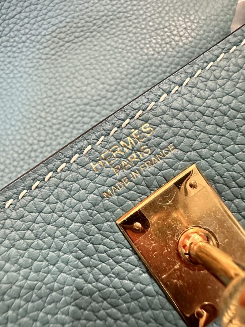 Hermès Kelly 25 Togo Blue Jean, Gold Gold Hardware - Image 6