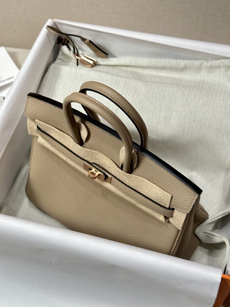 Hermès Birkin 25 Gris Tourterelle Togo Gold Hardware - Image 11