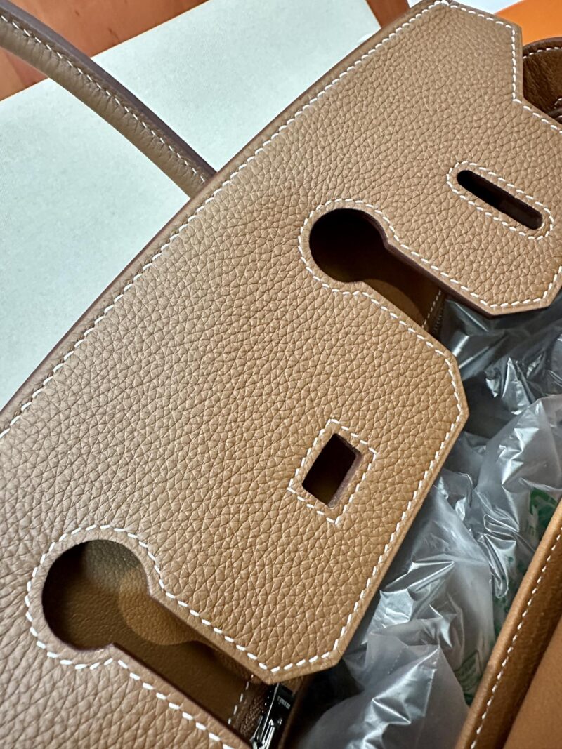 Hermès Birkin 30 Gold Togo Gold Hardware - Image 5