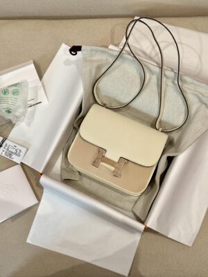 Hermès Constance 19 Nata, Rose Gold Epsom Gold Hardware