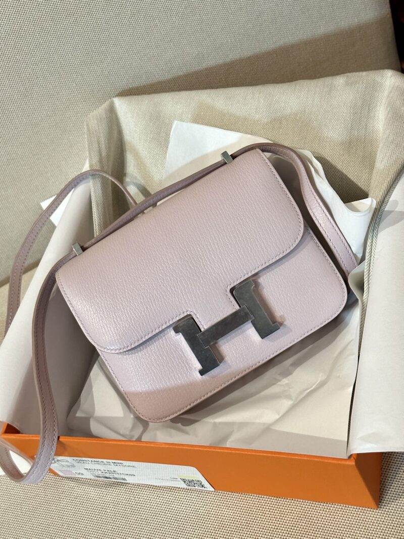Hermès Constance 18 Mauve Pale Chevre Palladium Hardware