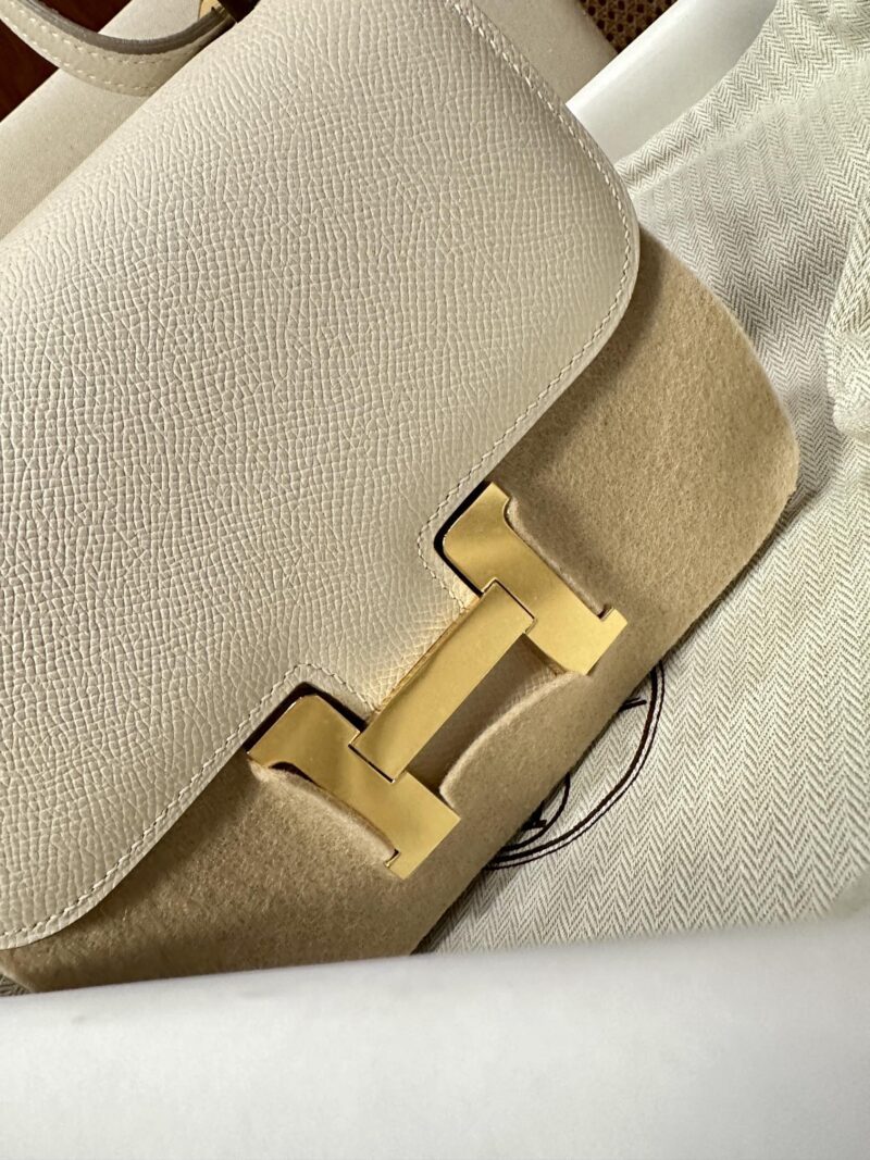 Hermès Constance 19 Craie Epsom Gold Hardware - Image 10