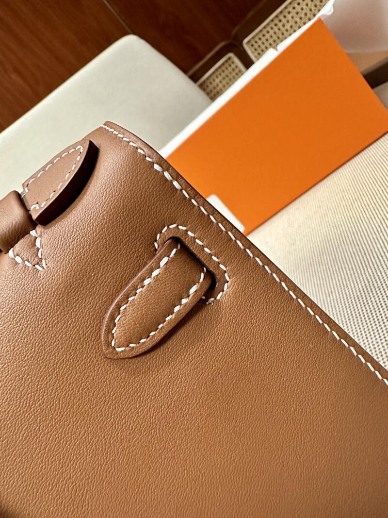 Hermès Kelly Pochette Gold Swift Gold Hardware