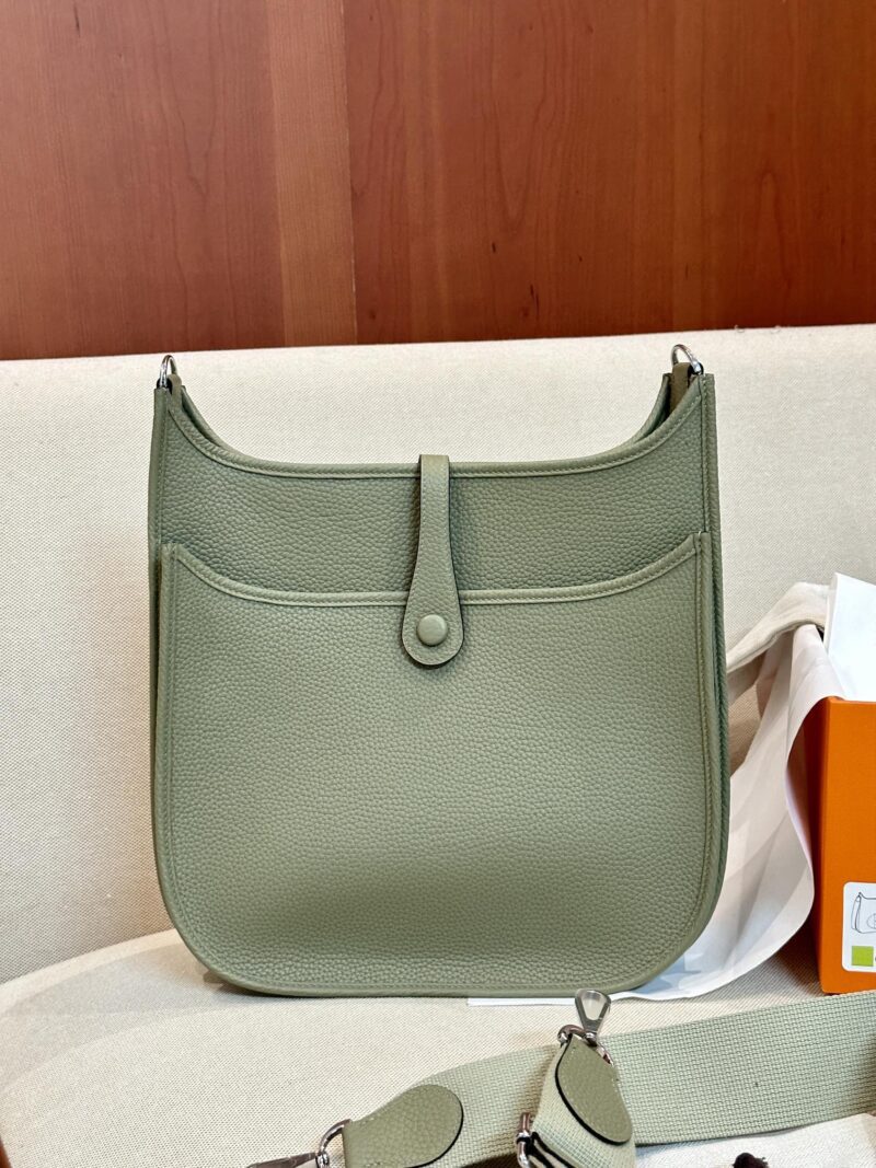Hermès Evelyne 29 Taurillon Clemence Sauge Silver Hardware - Image 6