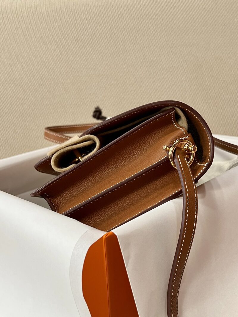 Hermès Roulis 19 Evercolor Gold Gold Hardware - Image 6