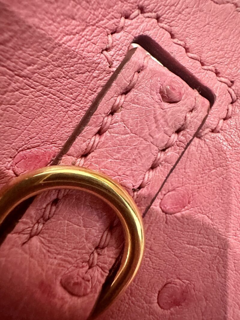 Hermès Kelly Danse 22 Ostrich Rose Bubble Gold Hardware - Image 17