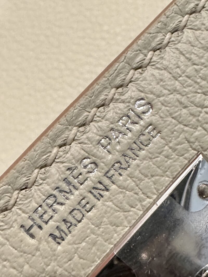 Hermès Kelly Danse 22 Evercolor Craie Silver Hardware - Image 6