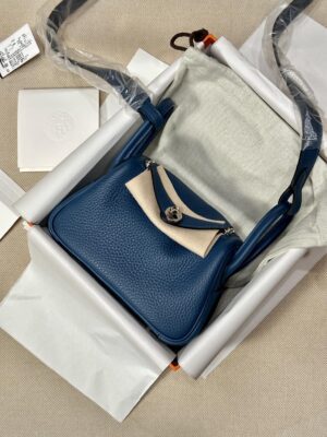 Hermès Mini Lindy 19 Taurillon Clemence Deep Blue Silver Hardware