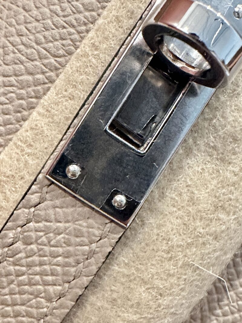 Hermès Mini Kelly 19 Epsom Gris Trench Silver Hardware - Image 9