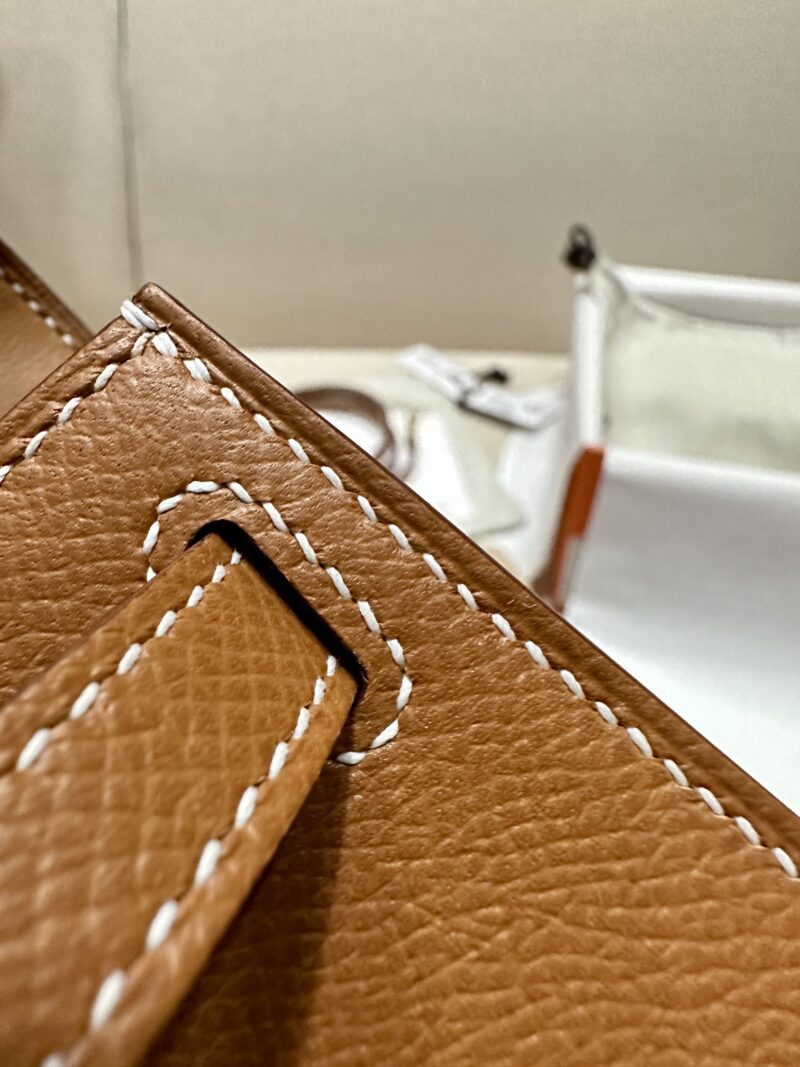 Hermès Mini Kelly Epsom Gold Gold Hardware - Image 7