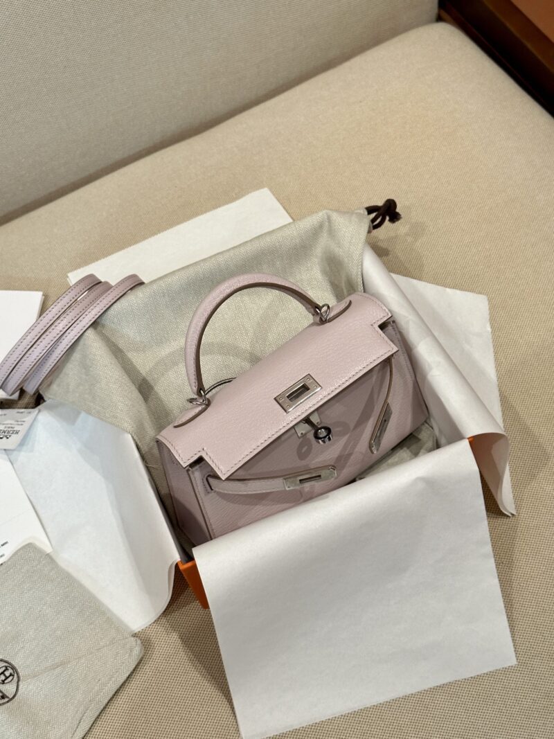 Hermès Mini Kelly 19 Chevre Mauve Pale & Gris Pearl Silver Hardware - Image 3