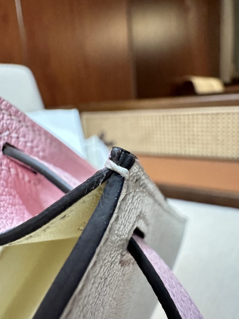 Hermès Mini Kelly 19 Chevre Nata & Rose Sakura Gold Hardware - Image 17