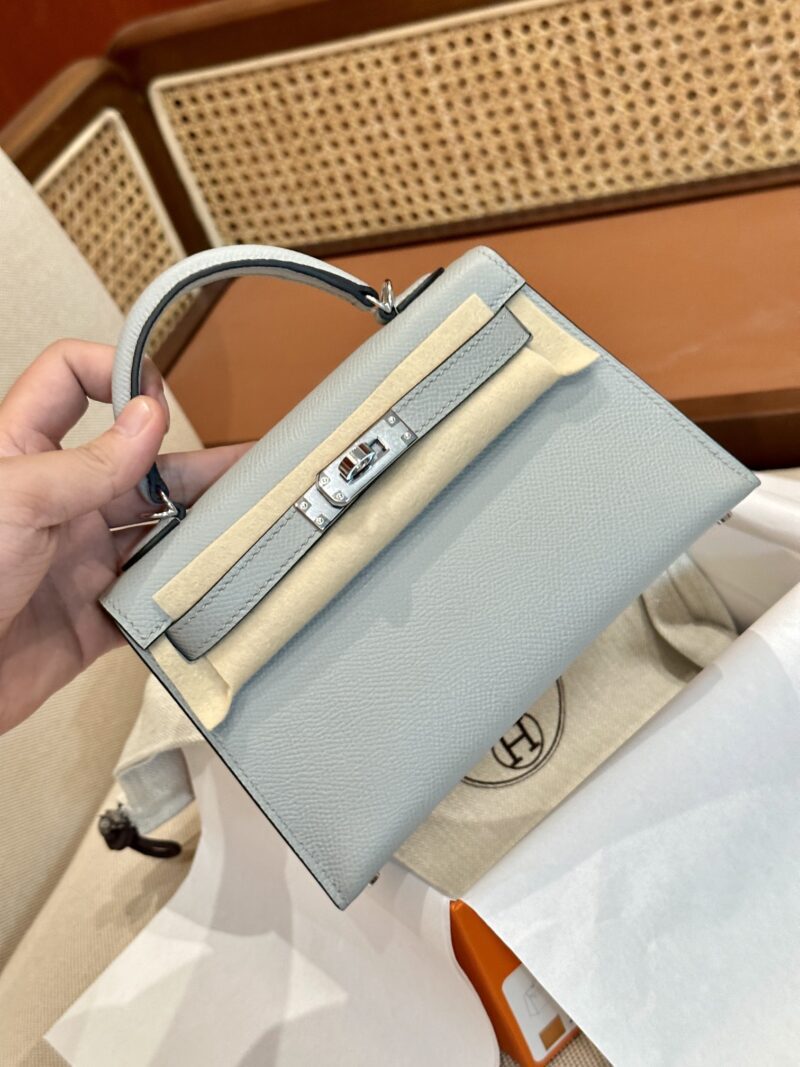 Hermès Mini Kelly 19 Epsom Blue Glacier Silver Hardware - Image 2