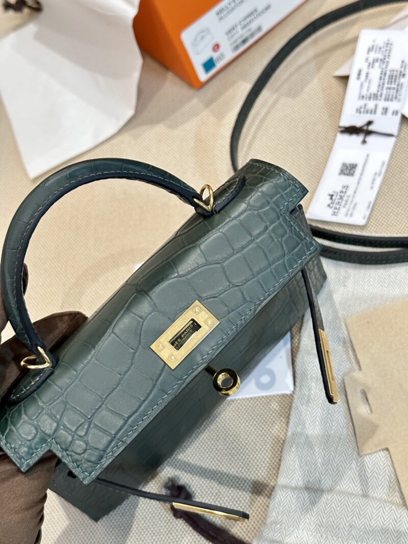 Hermès Mini Kelly Alligator Vert Cypres Gold Hardware