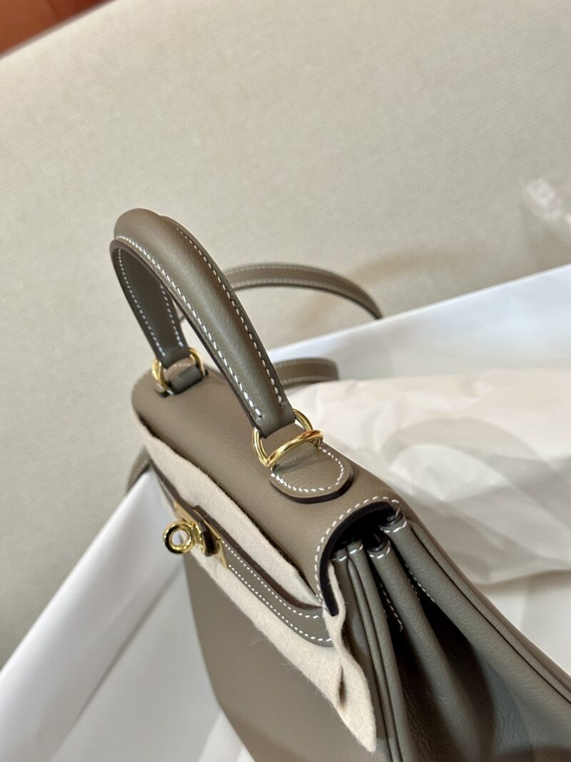 Hermès Kelly 25 Evercolor Etoupe Gold Hardware - Image 7