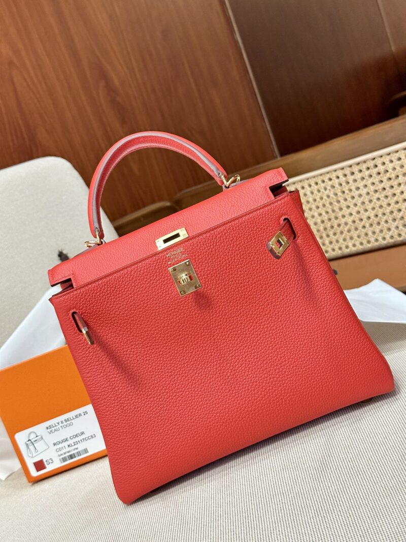 Hermès Kelly 25 Togo Rouge Coeur Gold Hardware - Image 6
