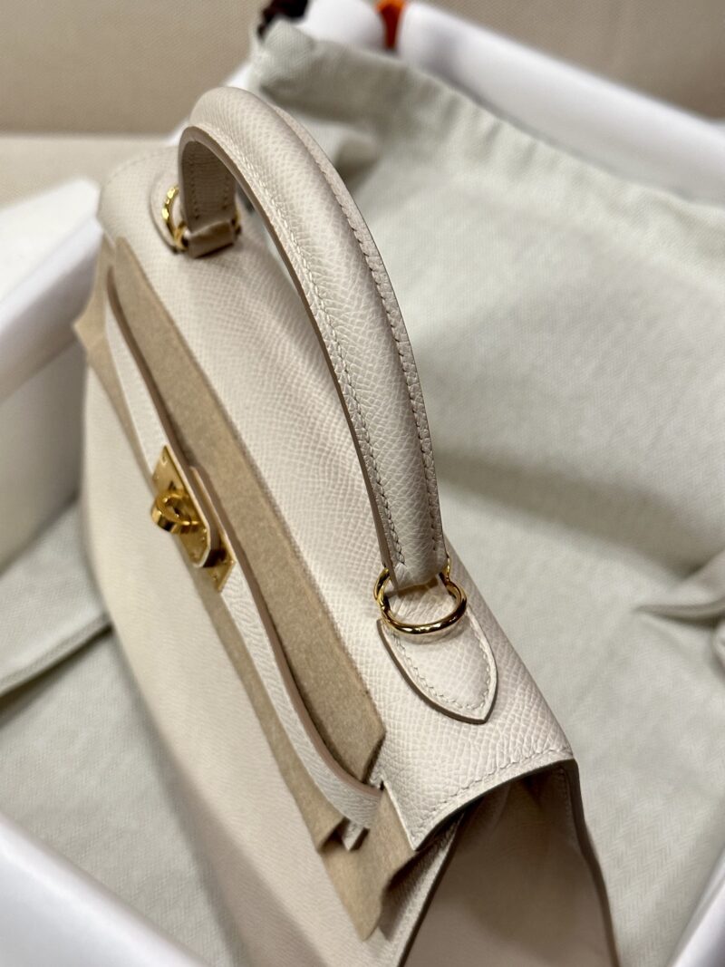 Hermès Kelly 25 Epsom Craie Gold Hardware - Image 4