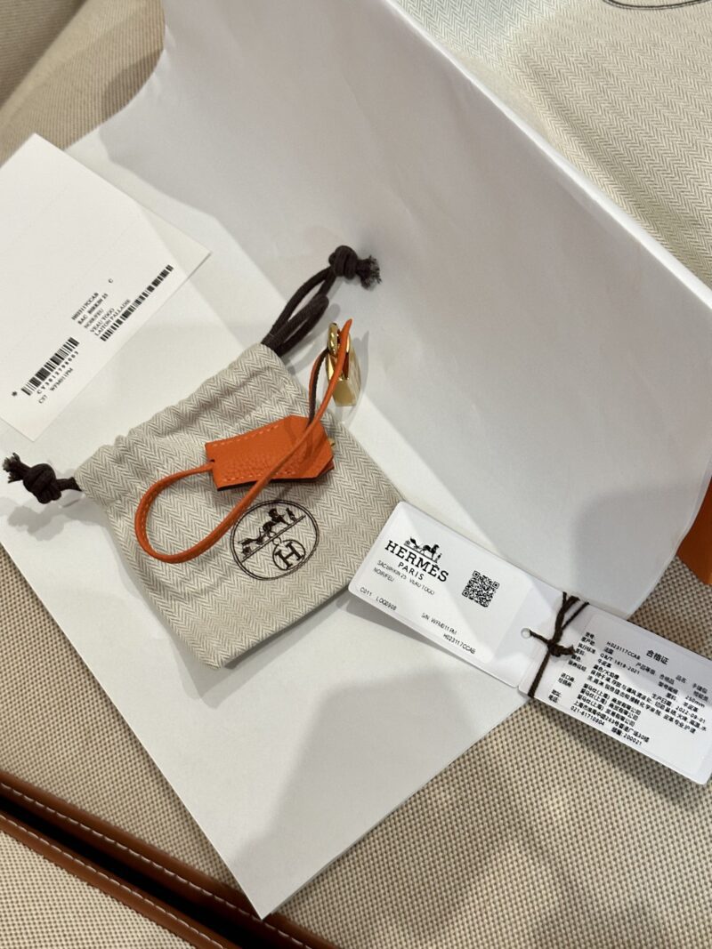 Hermès Birkin 25 Feu Orange, Noir Togo Gold Hardware - Image 17