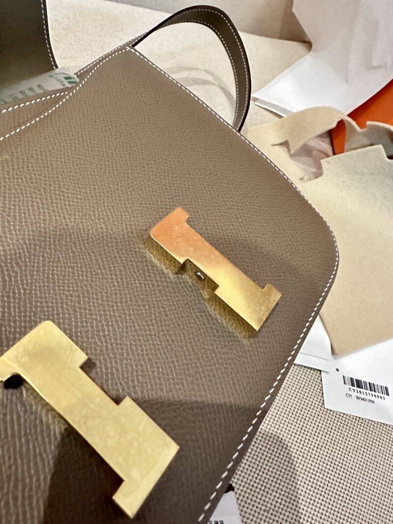 Hermès Constance 24 Etoupe Epsom Gold Hardware - Image 6