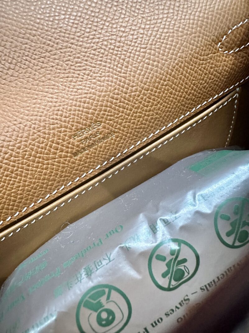Hermès Kelly Pochette Gold Epsom Gold Hardware